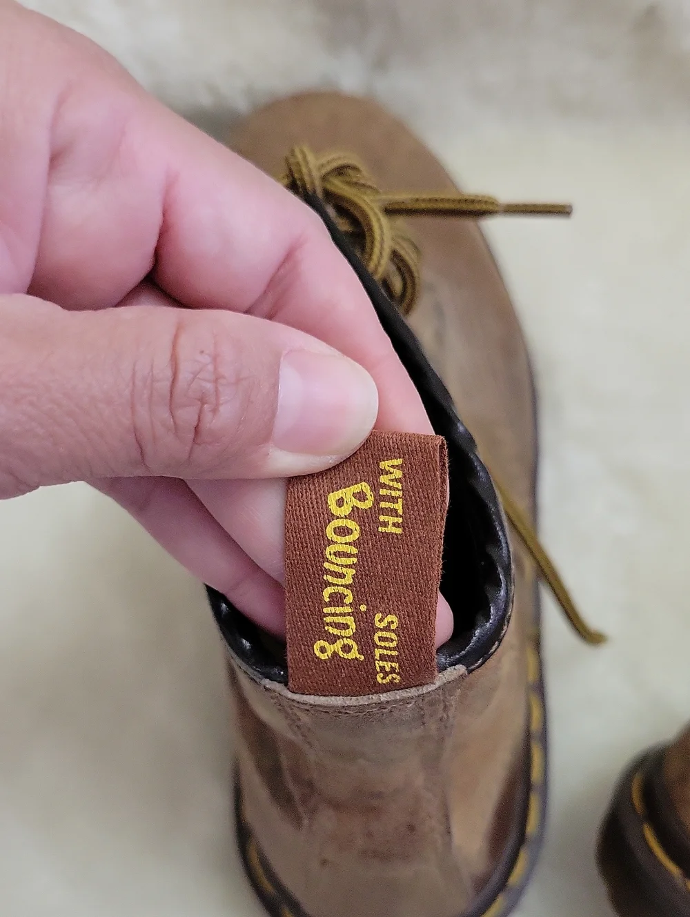 Dr. Martens 939 BEN BOOT CRAZY HORSE LEATHER. Brown Leather. Size 5Men Size 6Wom